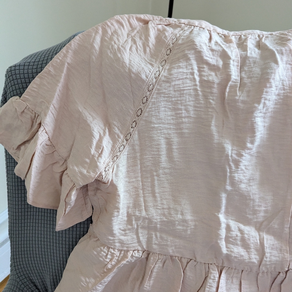 NWT Francesca's Blouse Size XS Teresa Peplum Ruffle Blouse - Picture 6 of 7